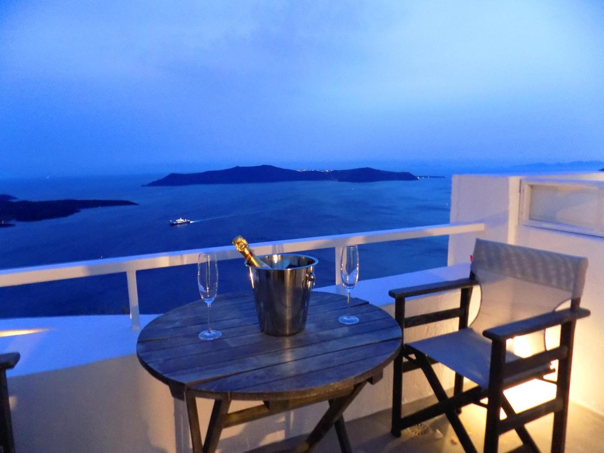 Yposkafo Suites - Villa - Santorini Fira  Ngoại thất bức ảnh