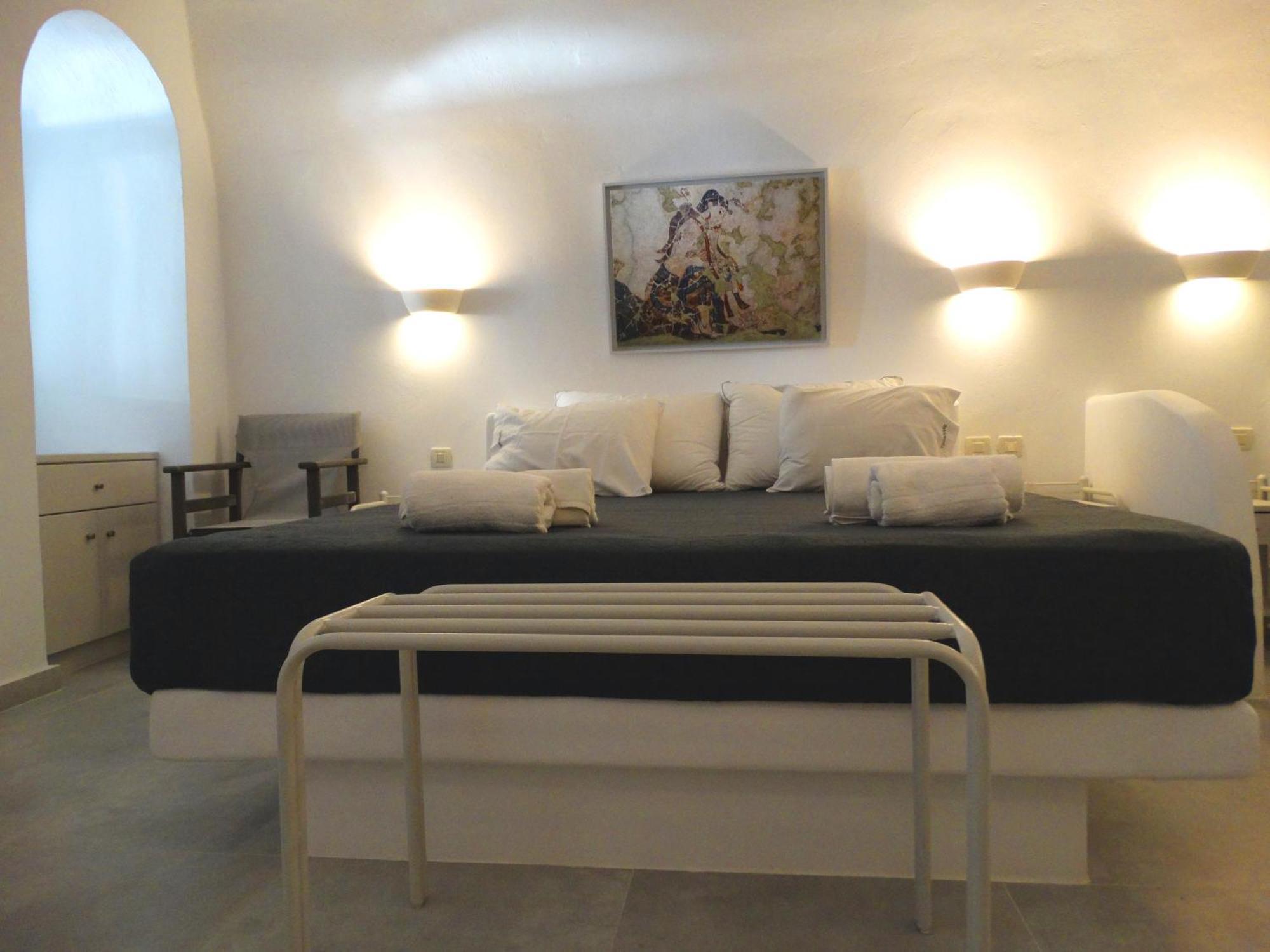 Yposkafo Suites - Villa - Santorini Fira  Ngoại thất bức ảnh